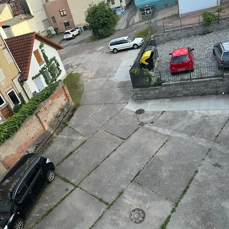 Nappen Platz 公寓 *